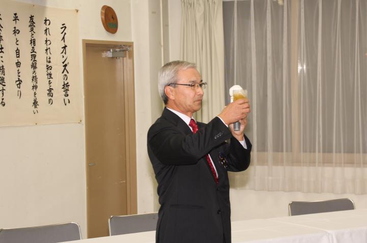 (ウイサーブ)　静内ライオンズクラブ会長　　L.原　順一