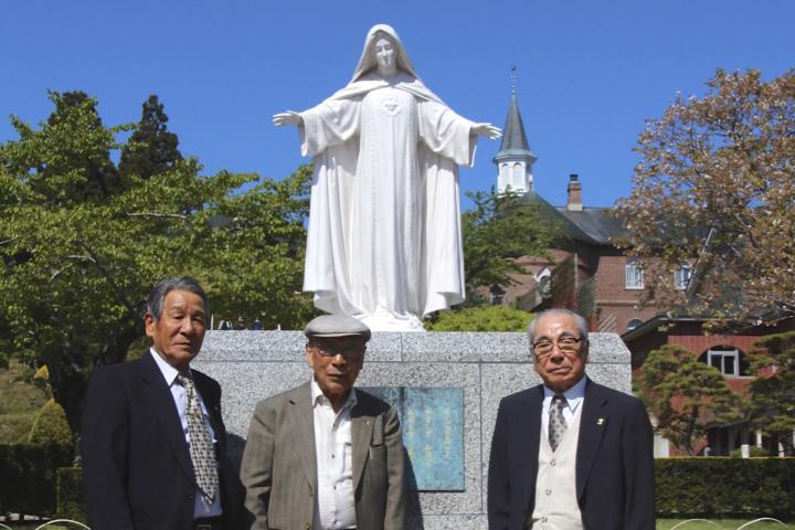 前日は函館観光を満喫した。トラピスチヌ修道院天使園で。