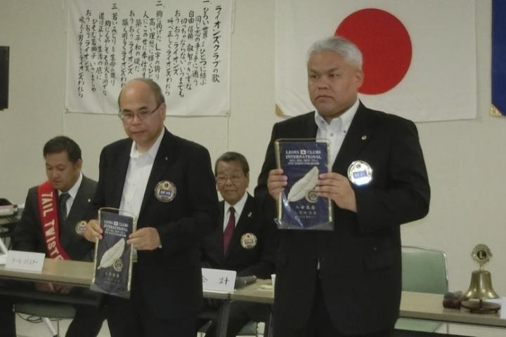 5月に入会したL束原史晃とL恩田恵吾の新入会員バナーが前キャビネットから届きました。