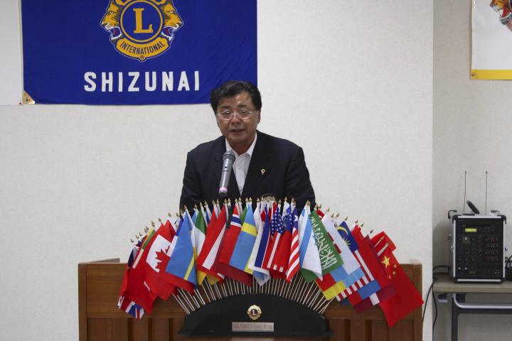 開会と閉会宣言は、新冠LC会長L谷口貞保。