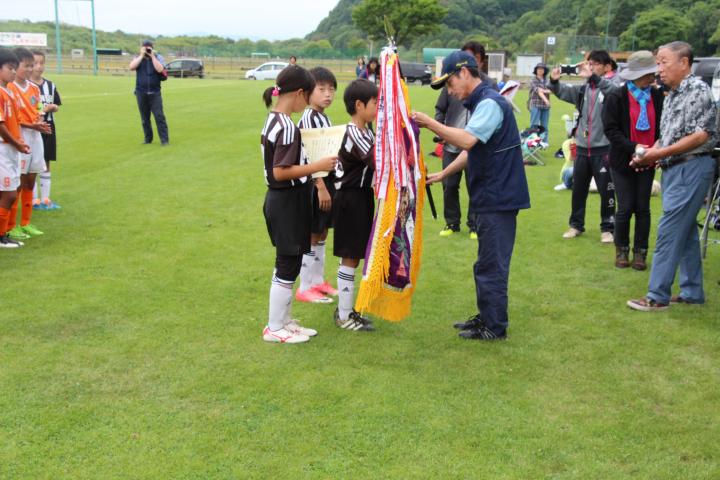 選抜の部優勝　高静サッカースポーツ少年団