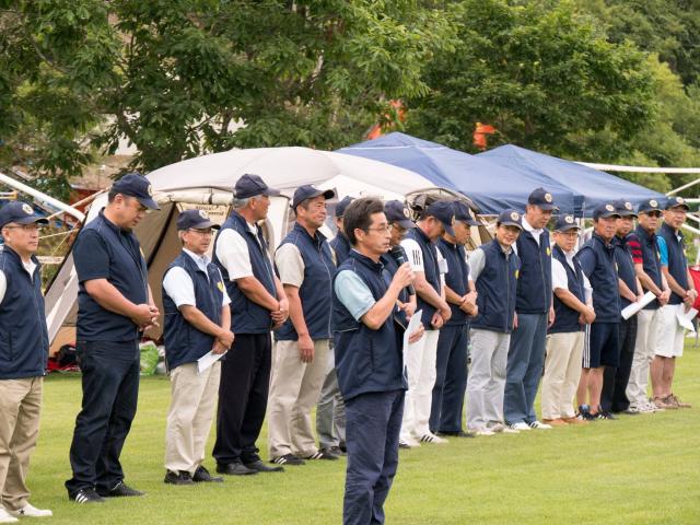 大会長挨拶　静内LC会長　L大坂　博