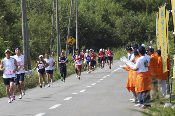 424人がハーフマラソンに参加しました。