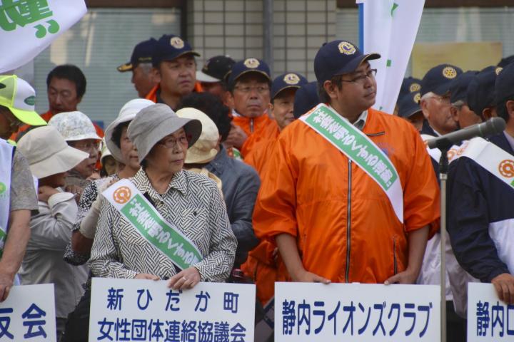 開会式間もなくスタートです。