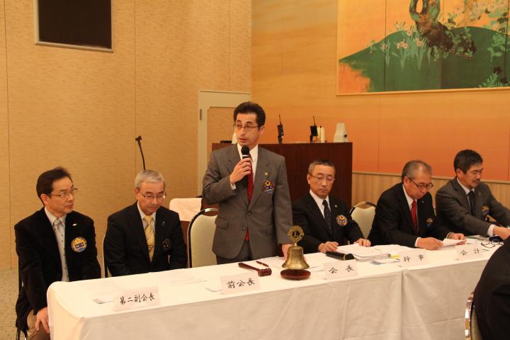 会長挨拶　会長　L大坂　博